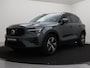 Volvo XC40 B4 AUT(7) PLUS DARK SCHUIFDAK HARMAN KARDON 360GR CAM TREKHAAK CAMERA