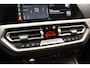 BMW 3-Serie Touring 318i Business Edition Aut. [ LED HiFi Live-cockpit prof. Stoelverwarming ]