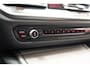 BMW 3-Serie Touring 318i Business Edition Aut. [ LED HiFi Live-cockpit prof. Stoelverwarming ]