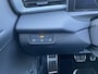 Volkswagen T-Roc 1.5 eTsi R- Line First Edition Stoel /Stuurverwarming , Elec Achterklep , App Connect