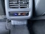 Volkswagen T-Roc 1.5 eTsi R- Line First Edition Stoel /Stuurverwarming , Elec Achterklep , App Connect