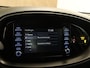 Toyota Aygo X 1.0 VVT-i MT Play - ORIGINEEL NEDERLANDSE AUTO - AIRCO - ADAPTIEVE CRUISE CONTROL - APPLE CARPLAY/ ANDROID AUTO - 17 INCH WIELEN - ELEKTRISCHE RAMEN VOOR - DAB AUDIO - VERKEERSBORDHERKENNING