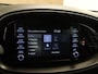 Toyota Aygo X 1.0 VVT-i MT Play - ORIGINEEL NEDERLANDSE AUTO - AIRCO - ADAPTIEVE CRUISE CONTROL - APPLE CARPLAY/ ANDROID AUTO - 17 INCH WIELEN - ELEKTRISCHE RAMEN VOOR - DAB AUDIO - VERKEERSBORDHERKENNING