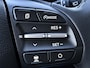 Hyundai Kona Electric EV Fashion 39 kWh SoH 89.9% | 3 Fase | Warmtepomp | Fabrieksgarantie | Camera | Navigatie | Adaptieve Cruise | Dealeronderhouden |
