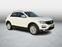 Volkswagen T-Roc 1.5 TSI Style | Carplay | Navigatie | PDC | Automaat | Airco |