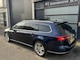 Volkswagen Passat Variant 1.8 TSI Highline Pano / LED 1e Eig