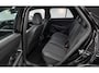 Volkswagen T-Roc 1.5 eTSI R-Line | WORD VERWACHT! | TREKHAAK | MATRIX | SFEERLICHT | STOELVERW!