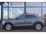 Volkswagen T-Roc 1.5 TSI Life Edition 150PK TREKHAAK | Achteruitrijcamera | Airco | Cruise control adaptief