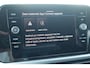 Volkswagen T-Roc 1.5 TSI Life Edition 150PK TREKHAAK | Achteruitrijcamera | Airco | Cruise control adaptief
