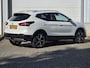 Nissan Qashqai 1.3 DIG-T Tekna / Trekhaak / Panoramadak / Adaptief Cruise Control / 360 Graden Camera / Elektrische Bestuurdersstoel / Apple Carplay & Android Auto / Navigatie / Climate Control /