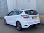 Ford Kuga 1.5 EcoBoost 150 pk ST Line afneembare - trekhaak - voorruitverwarming - groot navi