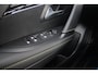 Peugeot 208 1.2 Hybrid 145PK AUTOMAAT GT PACK | ELEKTRISCH BEDIENBARE BESTUURDERSSTOEL MET MASSAGE FUNCTIE | ALCANTARA BEKLEDING | STOEL VERWARMING | CRUISE CONTROL | DAB+ RADIO | APPLE CARPLAY/ANDROID AUTO | FULL LED KOPLAMPEN | KEYLESS ENTRY/START | 17" LICHTMETALEN VELGEN | CLIMATE CONTROL | PARKEERSENSOREN VOOR + ACHTER | ACHTERUITRIJ CAMERA | SFEERVERLICHTING |