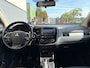 Mitsubishi Outlander 2.0I PHEV Instyle Leder Schuifdak Trekhaak Navi Ecc Camera Cruise Control Keyless Mistlampen Stoelverwarming Usb Isofix Privacy Glas 18'' Lmv 1.500KG Trekgewicht