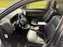 Mitsubishi Outlander 2.0I PHEV Instyle Leder Schuifdak Trekhaak Navi Ecc Camera Cruise Control Keyless Mistlampen Stoelverwarming Usb Isofix Privacy Glas 18'' Lmv 1.500KG Trekgewicht