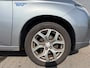 Mitsubishi Outlander 2.0I PHEV Instyle Leder Schuifdak Trekhaak Navi Ecc Camera Cruise Control Keyless Mistlampen Stoelverwarming Usb Isofix Privacy Glas 18'' Lmv 1.500KG Trekgewicht