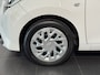 Toyota Aygo 1.0 VVT-i x-play | CarPlay | Achteruitrijcamera |