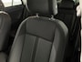 Volkswagen T-Roc 1.0 TSI Life 110 pk | Navigatie | Camera | Digitaal dashboard | Parkeercamera |