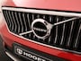 Volvo XC40 T2 AUT(8) INSCRIPTION SCHUIFDAK HARMAN KARDON LEDER ACC BLIS KEYLESS