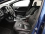 Volvo V40 T3 AUT(6) POLAR+ SPORT LUXURY PANORAMADAK STANDKACHEL NAVI HARMAN KARDON