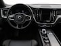 Volvo XC60 T6 PLUG-IN HYBRID BLACK EDITION HARMAN KARDON LUCHTVERING 360GR CAM SCHUIFDAK