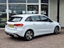 Mercedes-Benz B-klasse 200 Luxury Line | Trekhaak | Achteruitrijcamera | Stoelverwarming | Spoorassistent | LED verlichting | Elektrische achterklep