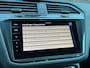 Volkswagen Tiguan R-LINE | PANO | LEDER | HEAD UP DISPLAY | 360 CAMERA | TRAVEL ASSIST | 20INCH