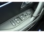 Peugeot 2008 1.2 PureTech GT 130 PK | Navigatie | Panoramadak | Keyless | Stoelverwarming | Camera | Climate control | Zwart dak