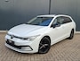 Volkswagen Golf Variant 1.0 Life AUTOMAAT * Parkeerhulp * Climate control * Carplay