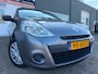 Renault Clio 1.2 Special Line met airco en trekhaak en navigatie en cruise controle