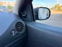 Renault Clio 1.2 Special Line met airco en trekhaak en navigatie en cruise controle