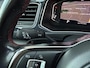 Volkswagen T-Roc 1.5 TSI Sport Business R-Line | Panorama dak | Camera | Keyless | CarPlay | Adaptieve Cruise |