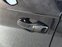 Volkswagen T-Roc 1.5 TSI Sport Business R-Line | Panorama dak | Camera | Keyless | CarPlay | Adaptieve Cruise |