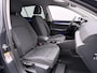 Volkswagen Golf 1.5 eTSI Life Business Apple Carplay/Android Auto - Automaat - Pdc- Sfeer verlichting