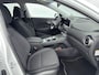 Hyundai Kona Electric EV Fashion 64 kWh | SoH 95,5% | WLTP 484km | Warmtepomp | 3-fasen | Dodehoek | Head-up display | Navigatie | Camera |