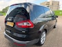 Ford Galaxy 2.0 TDCi Ghia 7 pers in automaat en leer met parkeersensoren en navigatie en bluetooth telefoon en airco