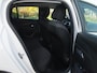 Peugeot e-208 EV Pack 50 kWh | Apple Carplay | Parkeersensoren | Navi | Cruise Control | NL-Auto |