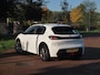 Peugeot e-208 EV Pack 50 kWh | Apple Carplay | Parkeersensoren | Navi | Cruise Control | NL-Auto |
