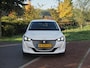 Peugeot e-208 EV Pack 50 kWh | Apple Carplay | Parkeersensoren | Navi | Cruise Control | NL-Auto |