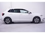 Volkswagen Polo 1.0 TSI Life Edition Navi Stoelverwarming Apple Carplay PDC v+a private-glas digi-cockpit cruise-controle LMV 15" DAB-ontvangst stuurbediening elektrische spiegelbediening en inklapbaar