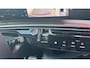Peugeot E-3008 GT Long Range 230 97 kWh | Trekhaak | Apple Carplay/Android Auto | Navigatie | Adaptieve Cruise | Warmtepomp | Camera | 20'' L.M. | | 11 kW lader | 20"LM-Velgen | Achterbank in delen neerklapbaar
