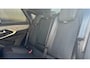 Peugeot E-3008 GT Long Range 230 97 kWh | Trekhaak | Apple Carplay/Android Auto | Navigatie | Adaptieve Cruise | Warmtepomp | Camera | 20'' L.M. | | 11 kW lader | 20"LM-Velgen | Achterbank in delen neerklapbaar