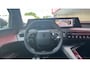 Peugeot E-3008 GT Long Range 230 97 kWh | Trekhaak | Apple Carplay/Android Auto | Navigatie | Adaptieve Cruise | Warmtepomp | Camera | 20'' L.M. | | 11 kW lader | 20"LM-Velgen | Achterbank in delen neerklapbaar