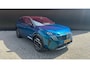 Peugeot E-3008 GT Long Range 230 97 kWh | Trekhaak | Apple Carplay/Android Auto | Navigatie | Adaptieve Cruise | Warmtepomp | Camera | 20'' L.M. | | 11 kW lader | 20"LM-Velgen | Achterbank in delen neerklapbaar