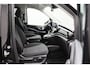 Mercedes-Benz V-klasse 250d Lang 2021 | Grijs of Geel Kenteken | Airco | Cruise Control | Stoelverwarming | Achteruitrij Camera | Dubbele Schuifdeur | 6 Persoons | DAB Radio | 2 Sleutels