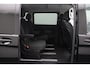 Mercedes-Benz V-klasse 250d Lang 2021 | Grijs of Geel Kenteken | Airco | Cruise Control | Stoelverwarming | Achteruitrij Camera | Dubbele Schuifdeur | 6 Persoons | DAB Radio | 2 Sleutels