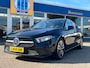 Mercedes-Benz A-klasse 180 Business Solution Luxury | PanoramaDak | Trekhaak | Sfeerverl. | Orig. NL | 100% Dealer onderhoud |