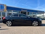 Mercedes-Benz A-klasse 180 Business Solution Luxury | PanoramaDak | Trekhaak | Sfeerverl. | Orig. NL | 100% Dealer onderhoud |