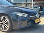 Mercedes-Benz A-klasse 180 Business Solution Luxury | PanoramaDak | Trekhaak | Sfeerverl. | Orig. NL | 100% Dealer onderhoud |