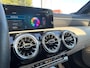 Mercedes-Benz A-klasse 180 Business Solution Luxury | PanoramaDak | Trekhaak | Sfeerverl. | Orig. NL | 100% Dealer onderhoud |