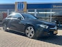 Mercedes-Benz A-klasse 180 Business Solution Luxury | PanoramaDak | Trekhaak | Sfeerverl. | Orig. NL | 100% Dealer onderhoud |